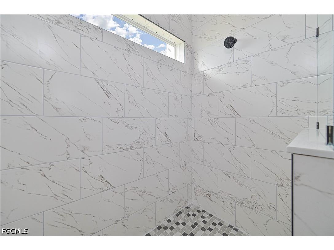 1802 NW 31st Place Cape Coral FL 33993 2026016680 image28