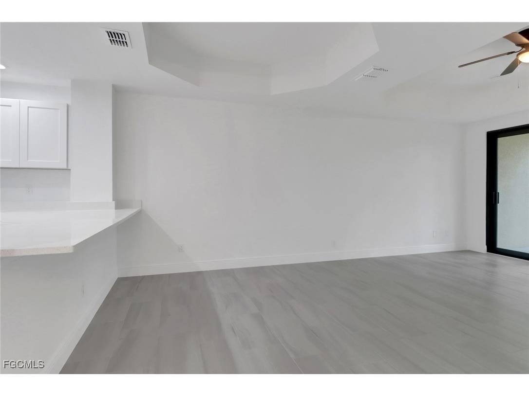 1802 Samantha Gayle Way #105 Cape Coral FL 33914 2025008637 image10