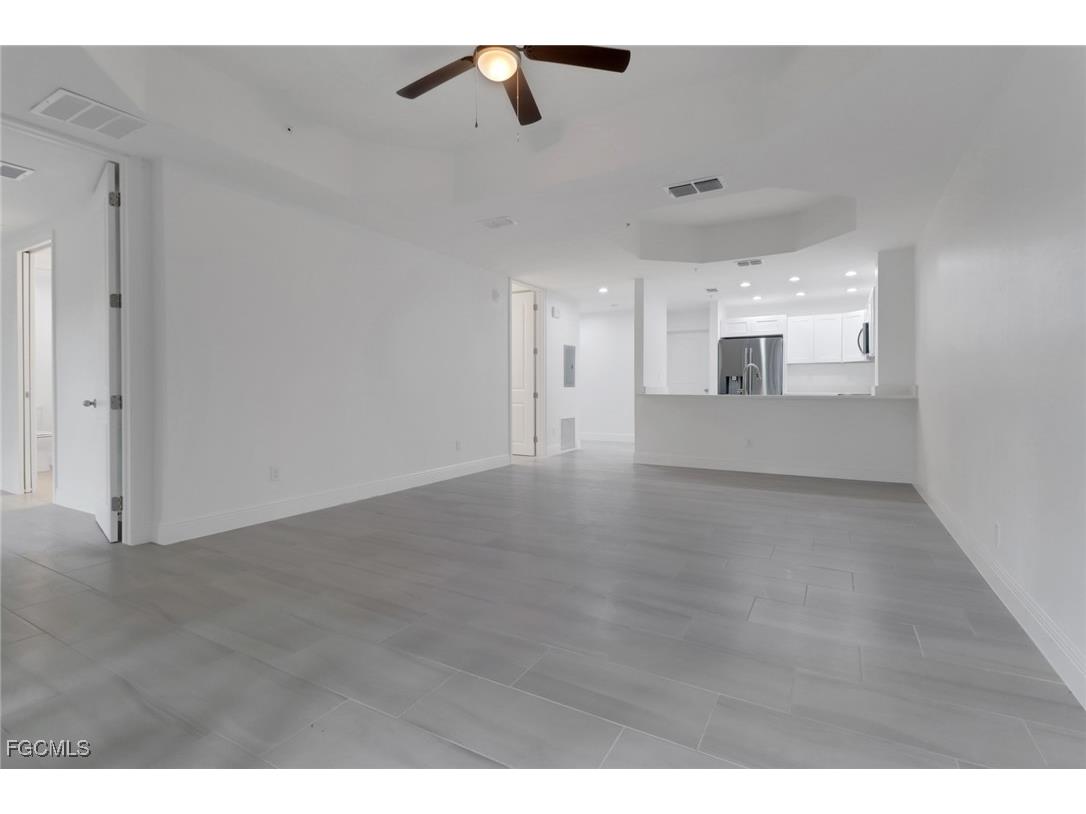1802 Samantha Gayle Way #105 Cape Coral FL 33914 2025008637 image11