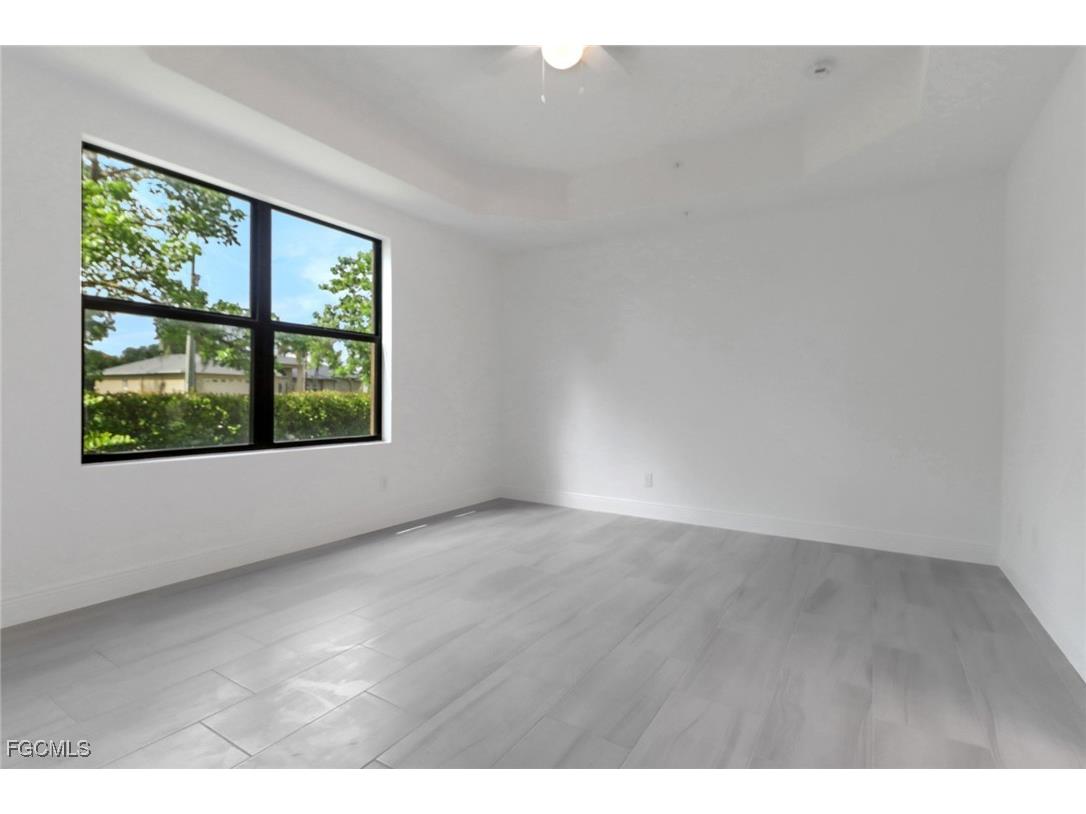 1802 Samantha Gayle Way #105 Cape Coral FL 33914 2025008637 image15