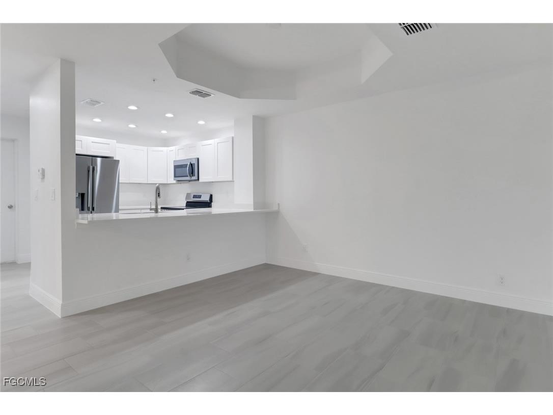 1802 Samantha Gayle Way #105 Cape Coral FL 33914 2025008637 image9