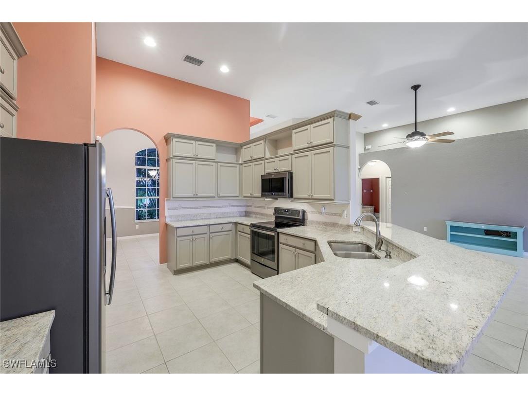 18025 Greenwood Drive Naples FL 34114 226002137 image10