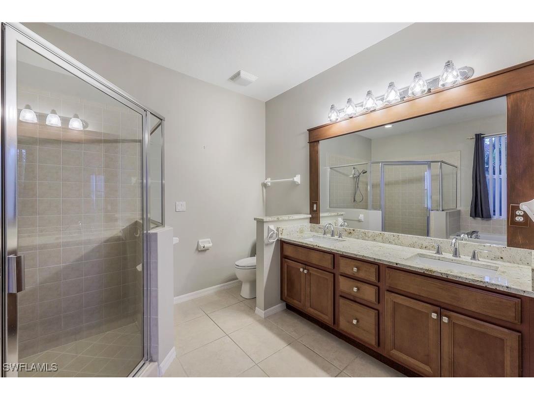 18025 Greenwood Drive Naples FL 34114 226002137 image17