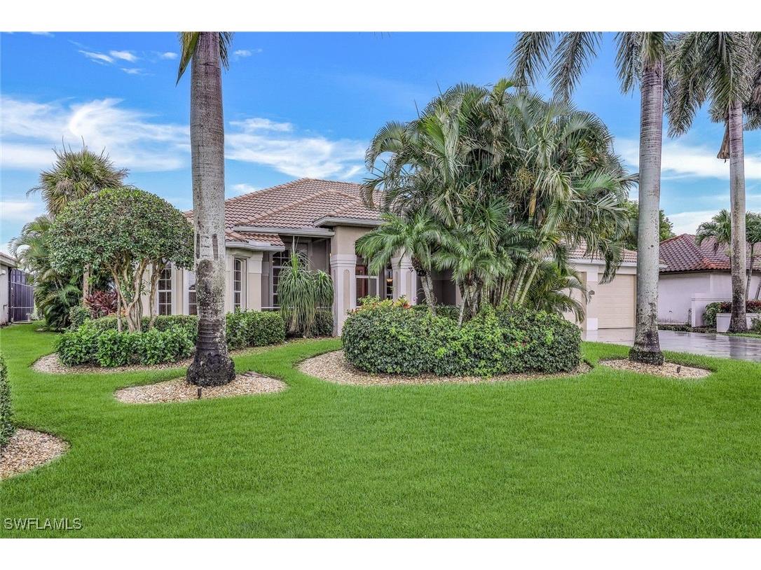 18025 Greenwood Drive Naples FL 34114 226002137 image2