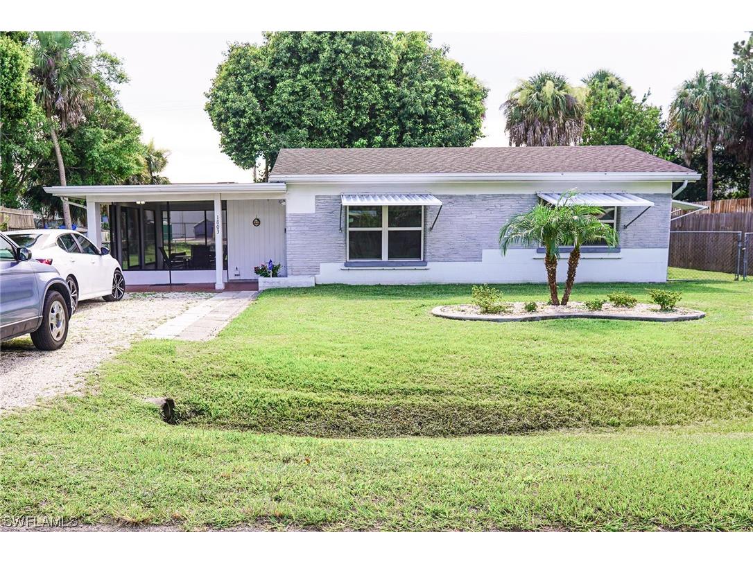 1803 Beachwood Drive North Fort Myers FL 33903 223022665 image1