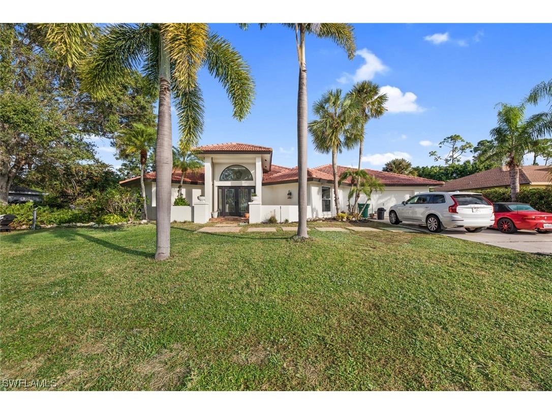1803 Imperial Golf Course Boulevard Naples FL 34110 223079729 image1