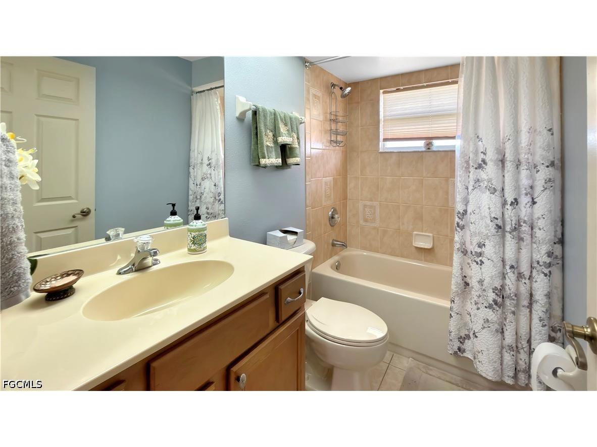 1803 NE 2nd Street Cape Coral FL 33909 2026026842 image25