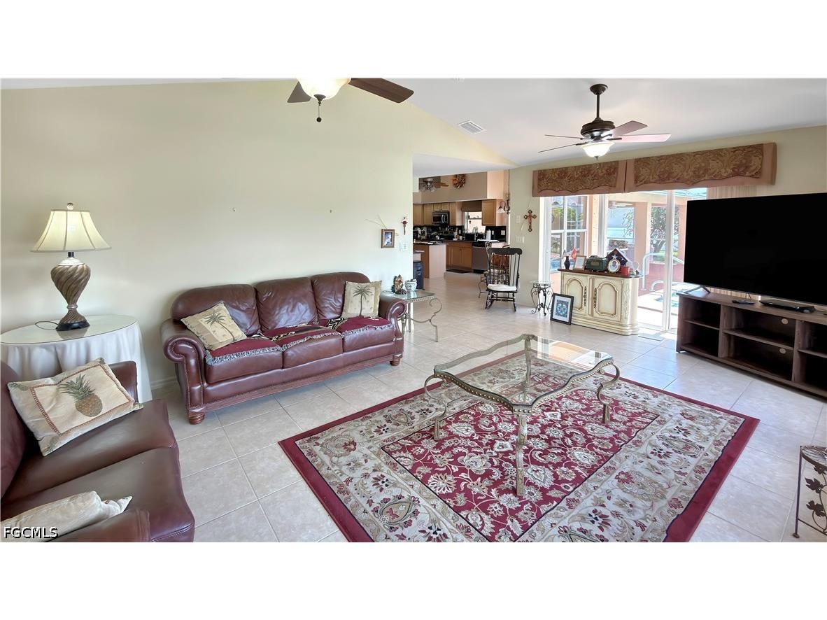 1803 NE 2nd Street Cape Coral FL 33909 2026026842 image8