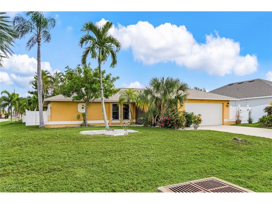 1803 SE 15th Avenue Cape Coral FL 33990 2025019395 image1