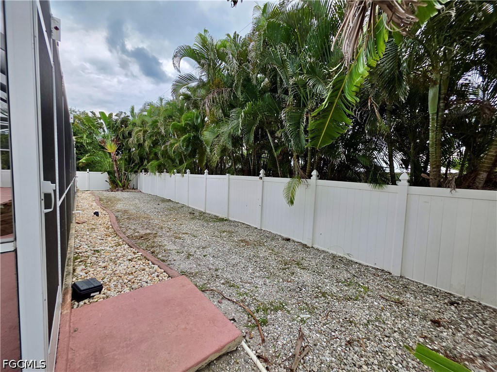 1803 SW 2nd Avenue Cape Coral FL 33991 2026025638 image25