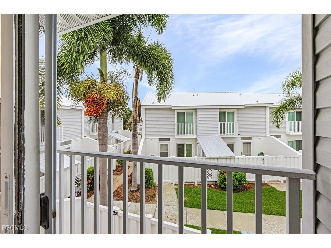 18034 San Carlos Boulevard #101 Fort Myers Beach FL 33931 2025010973 image18