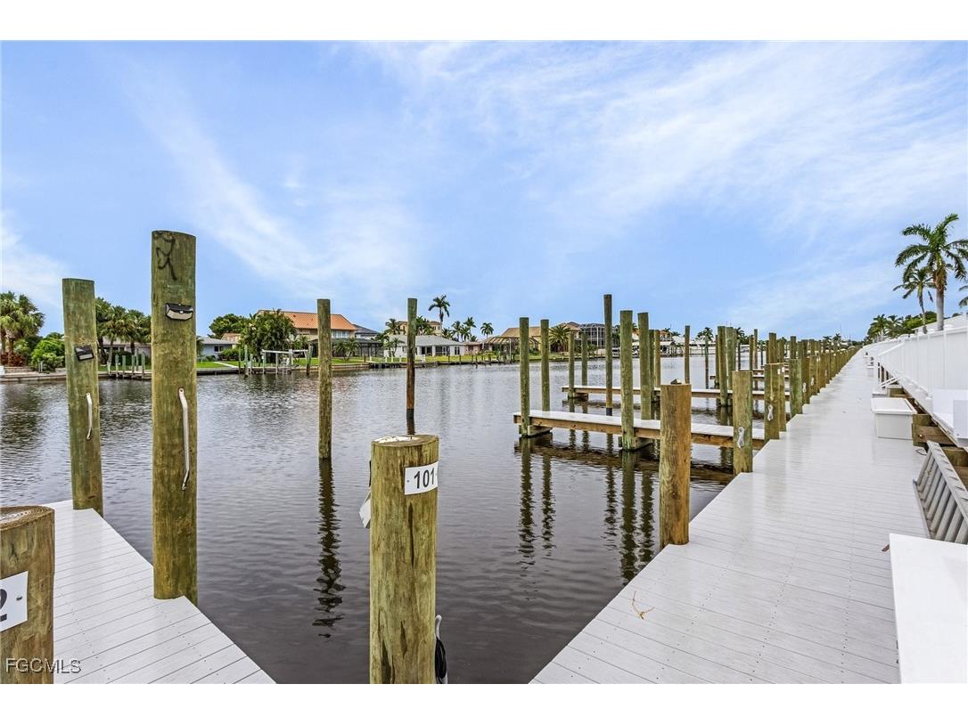 18034 San Carlos Boulevard #101 Fort Myers Beach FL 33931 2025010973 image26