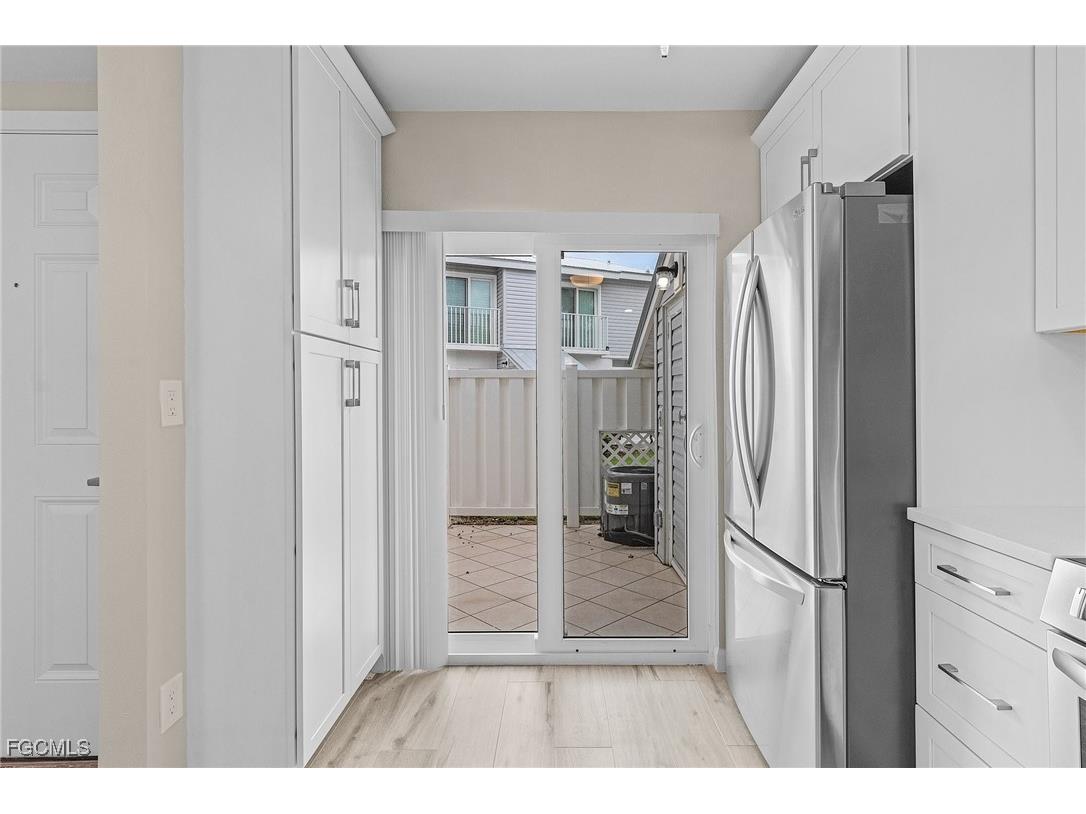 18034 San Carlos Boulevard #101 Fort Myers Beach FL 33931 2025010973 image5