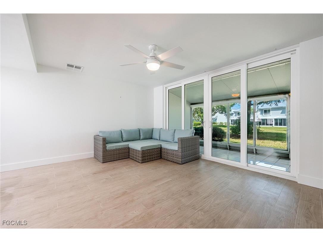 18038 San Carlos Boulevard #113 Fort Myers Beach FL 33931 2025019124 image15