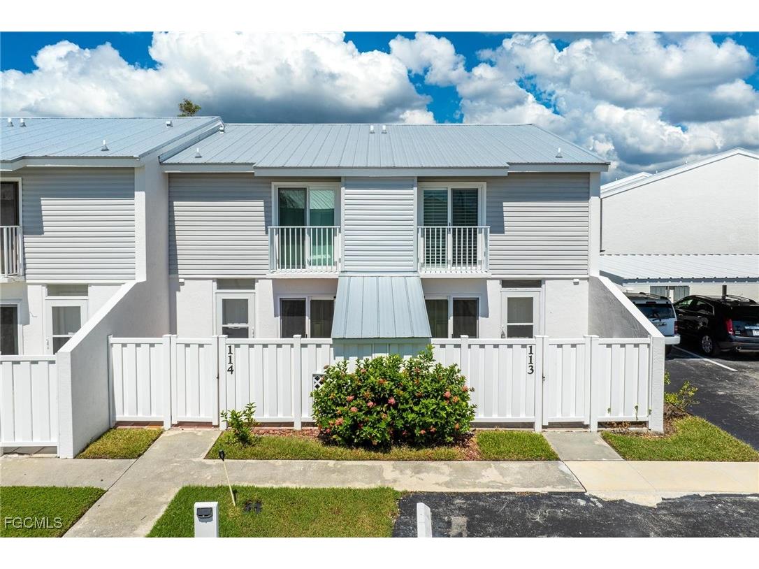 18038 San Carlos Boulevard #113 Fort Myers Beach FL 33931 2025019124 image4