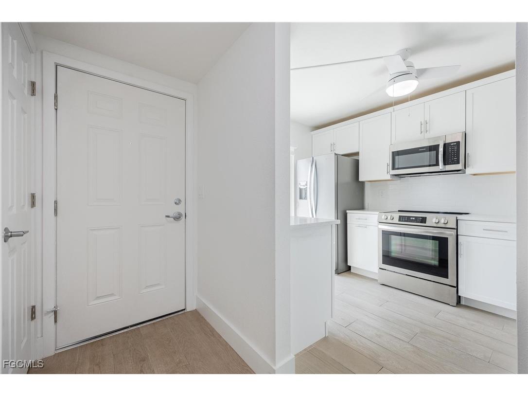 18038 San Carlos Boulevard #113 Fort Myers Beach FL 33931 2025019124 image7