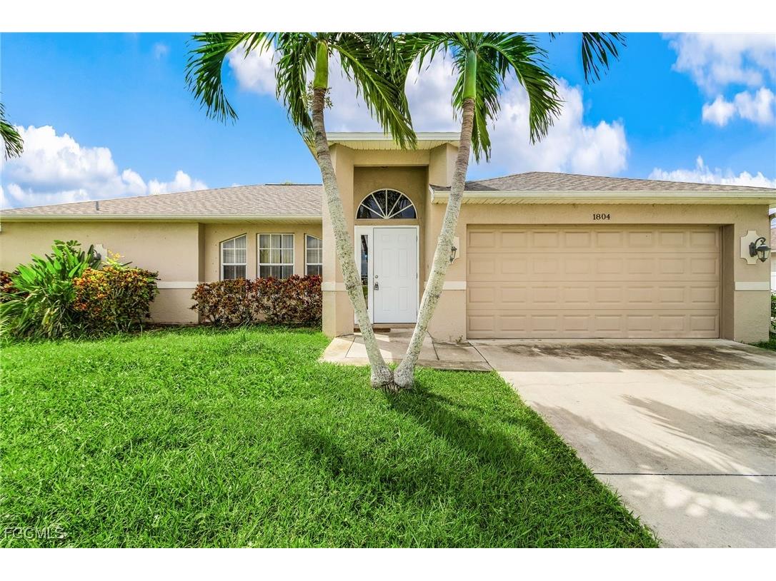 1804 Beach Parkway W Cape Coral FL 33914 2025010385 image1