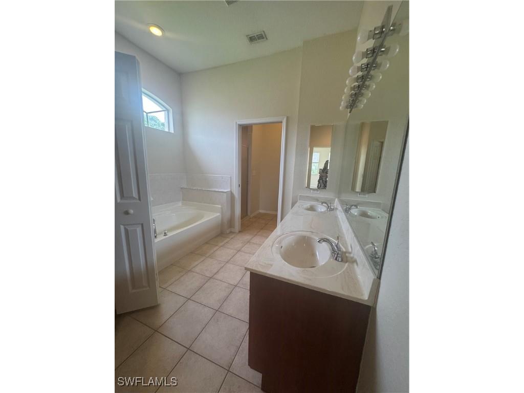 1804 El Dorado Boulevard N Cape Coral FL 33993 225057289 image12