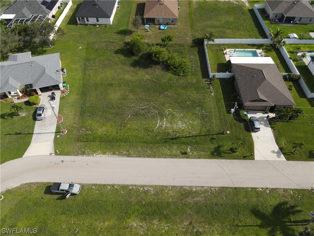 1804 SW 13th Lane Cape Coral FL 33991 223060547 image1