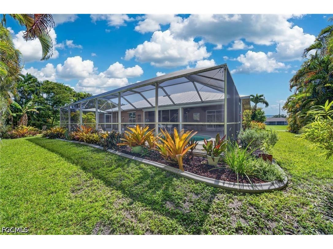 1804 SW 1st Avenue Cape Coral FL 33991 2026029020 image31