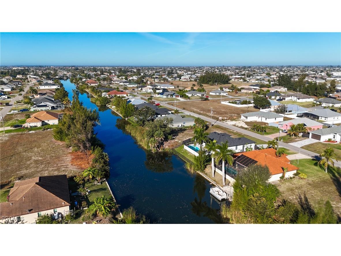1804 SW 2nd Street Cape Coral FL 33991 2026000823 image40