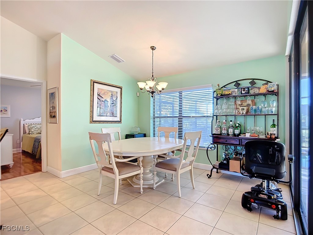 1804 SW 2nd Street Cape Coral FL 33991 2026000823 image7