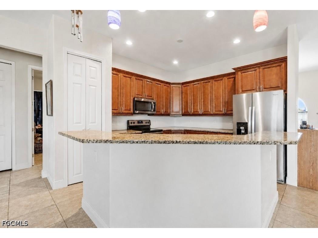 1804 SW 42nd Street Cape Coral FL 33914 2026019822 image5