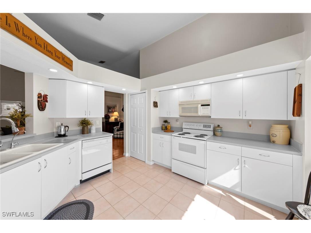 18040 Horseshoe Bay Circle Fort Myers FL 33967 225080744 image12