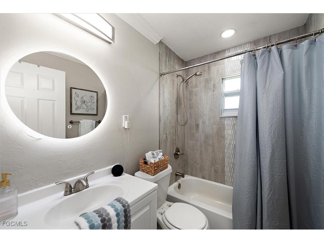 1805 Cornwallis Parkway Cape Coral FL 33904 2025014955 image23