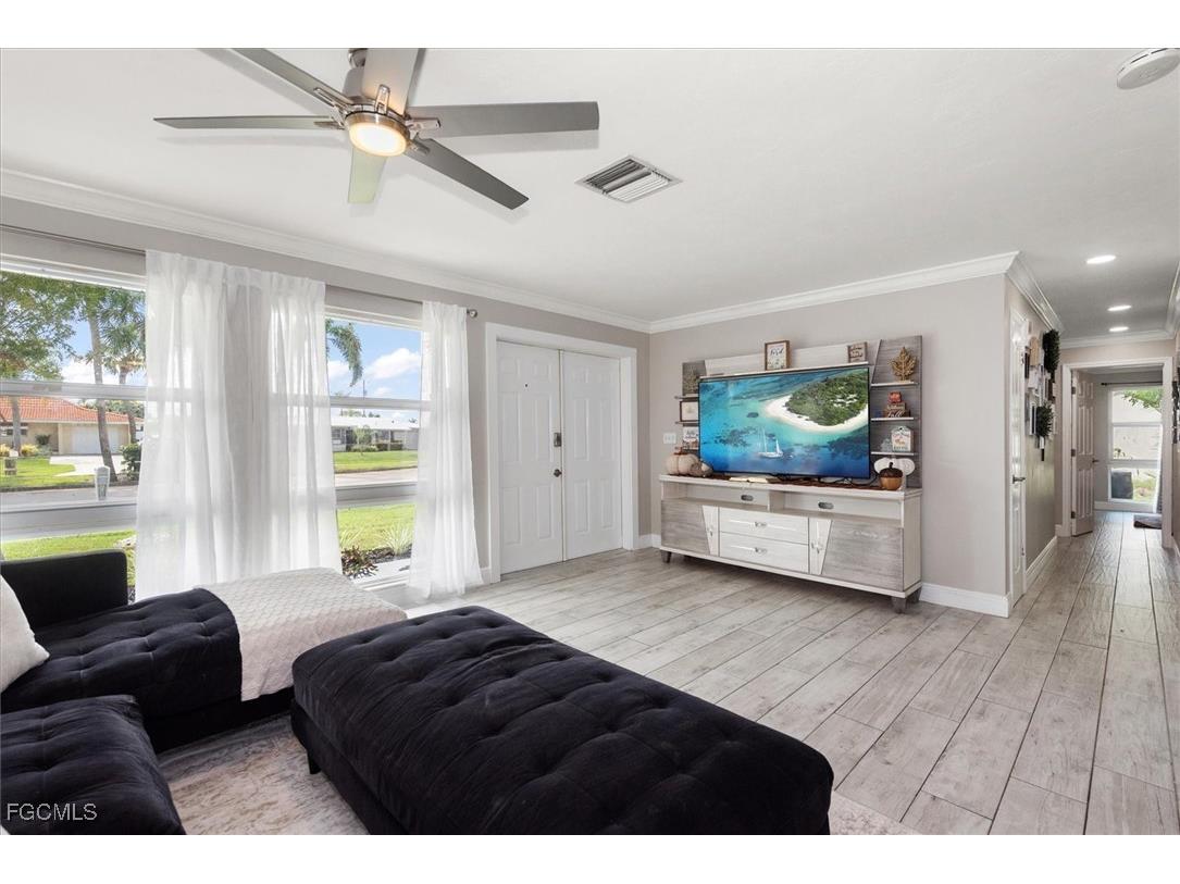 1805 Cornwallis Parkway Cape Coral FL 33904 2025014955 image8
