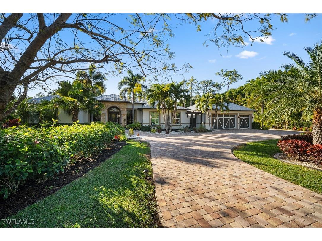 1805 Heritage Trail Naples FL 34112 225072635 image1