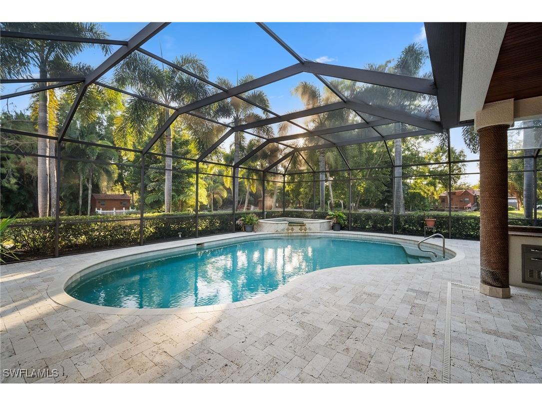 1805 Heritage Trail Naples FL 34112 225072635 image24