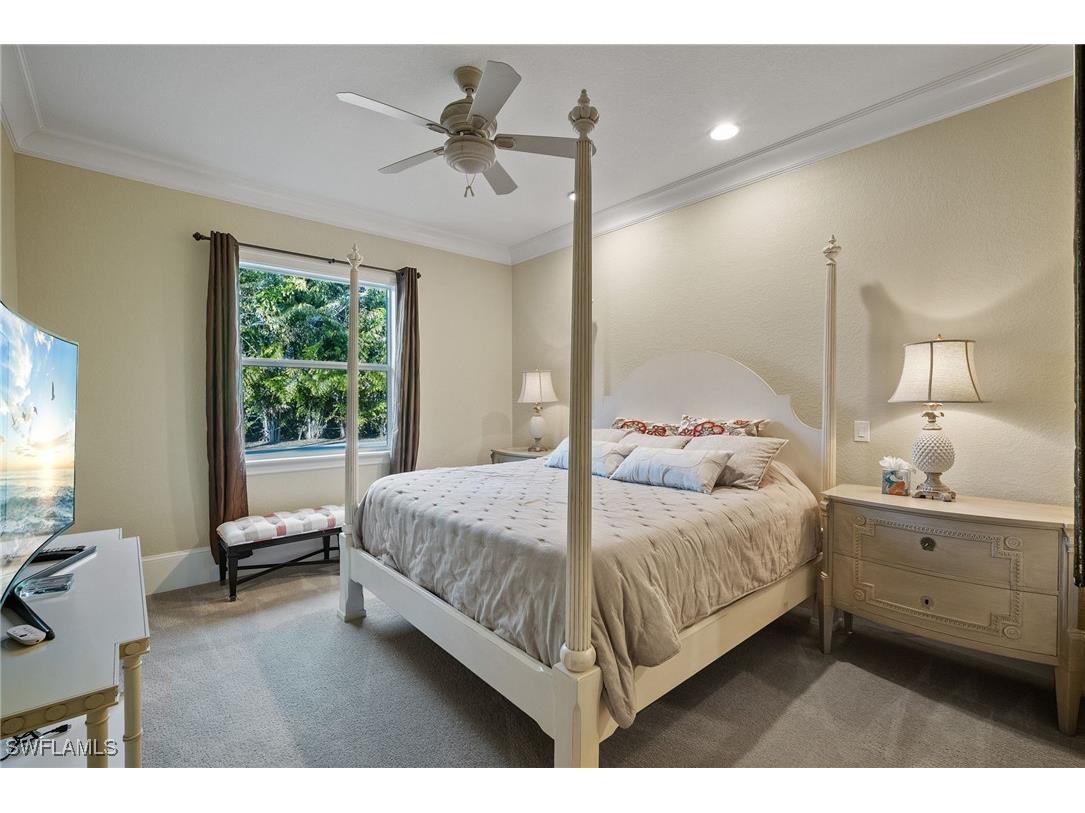 1805 Heritage Trail Naples FL 34112 225072635 image32