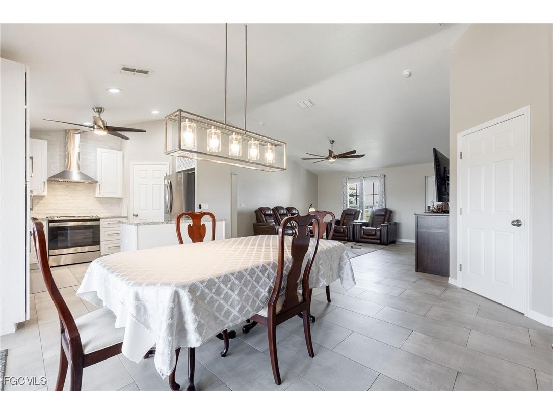 1805 NW 7th Avenue Cape Coral FL 33993 2025019541 image12