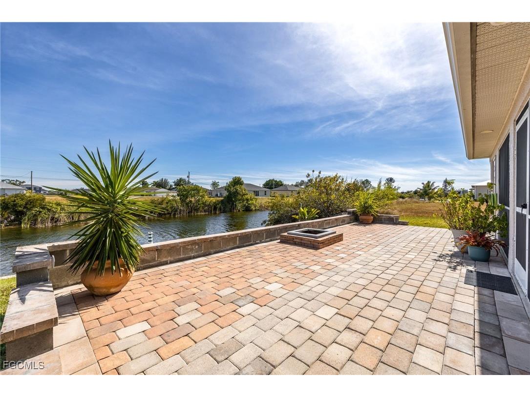 1805 NW 7th Avenue Cape Coral FL 33993 2025019541 image3