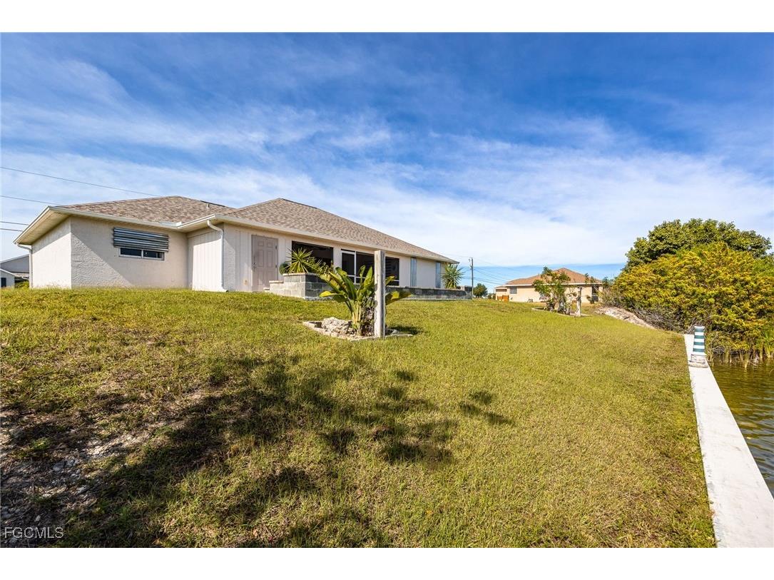 1805 NW 7th Avenue Cape Coral FL 33993 2025019541 image34