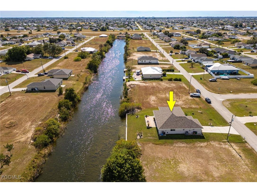 1805 NW 7th Avenue Cape Coral FL 33993 2025019541 image41