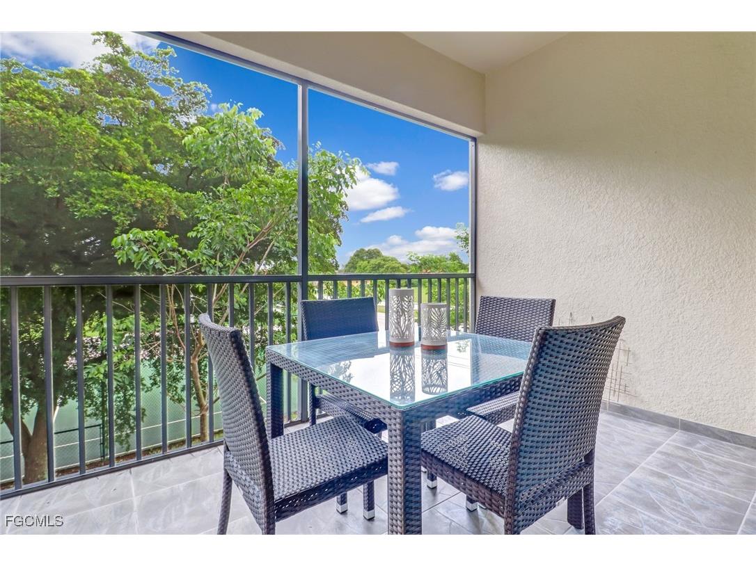 1805 Samantha Gayle Way #211 Cape Coral FL 33914 2025006367 image2