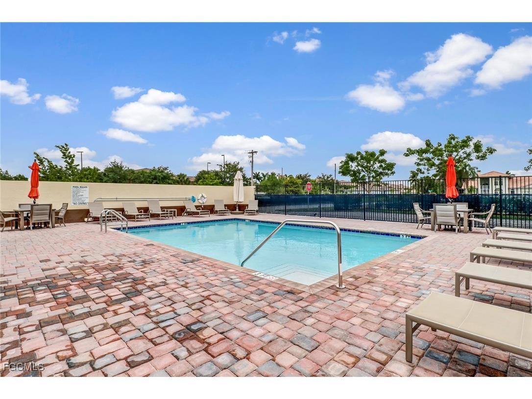 1805 Samantha Gayle Way #211 Cape Coral FL 33914 2025006367 image20