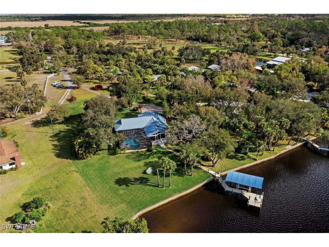 18050 Otter Water Way Alva FL 33920 224093833 image1