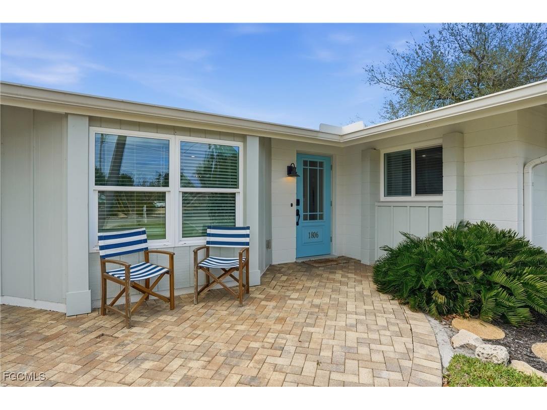 1806 Ibis Lane E Sanibel FL 33957 2026005194 image3