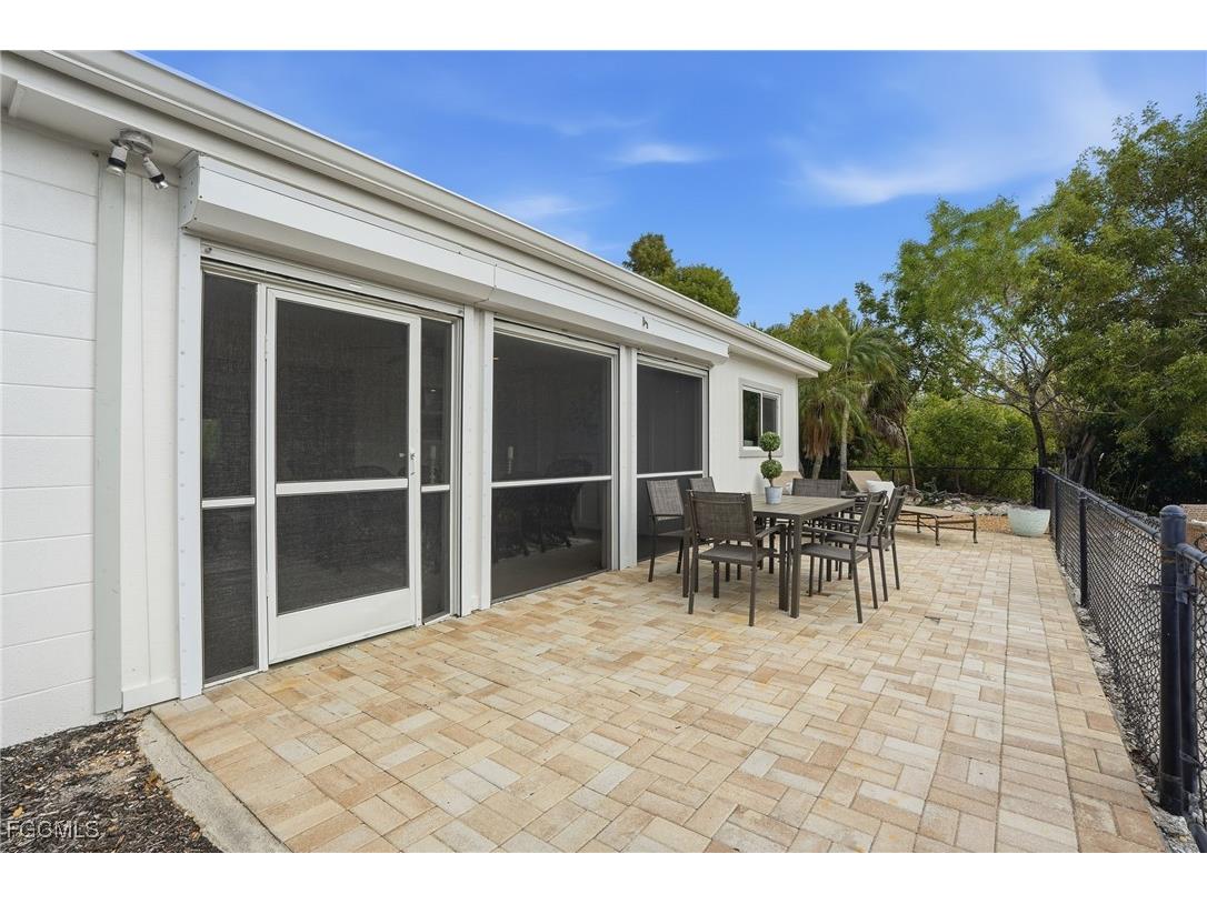 1806 Ibis Lane E Sanibel FL 33957 2026005194 image33