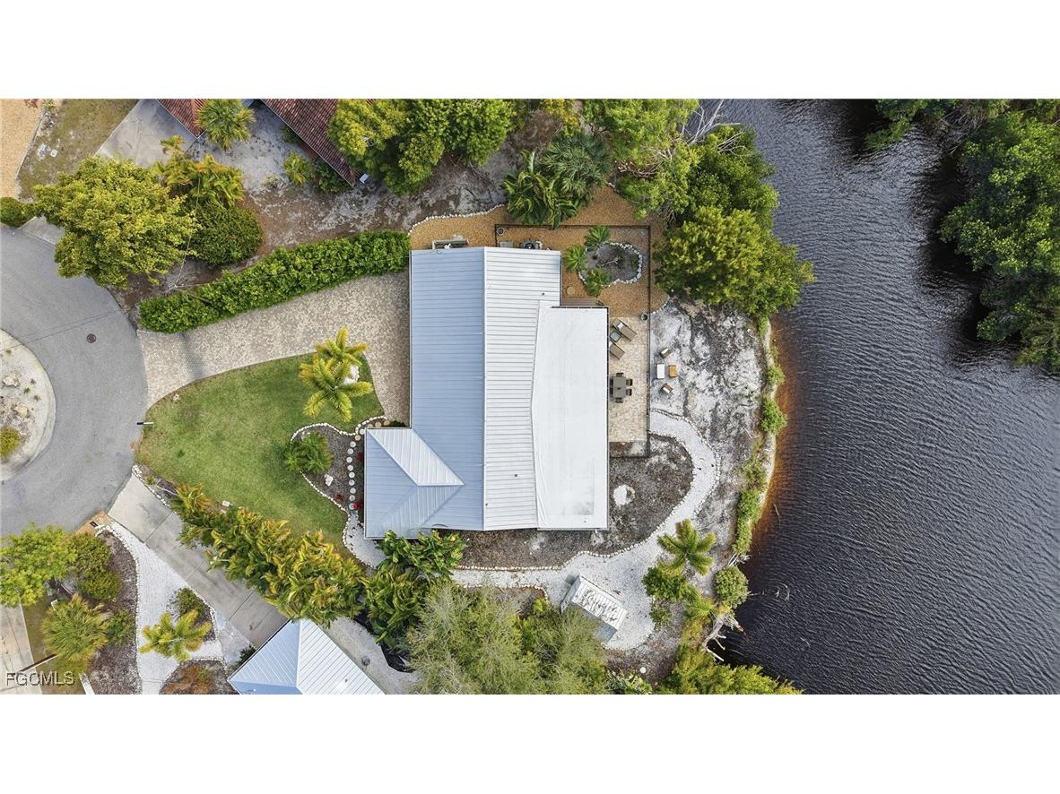 1806 Ibis Lane E Sanibel FL 33957 2026005194 image35