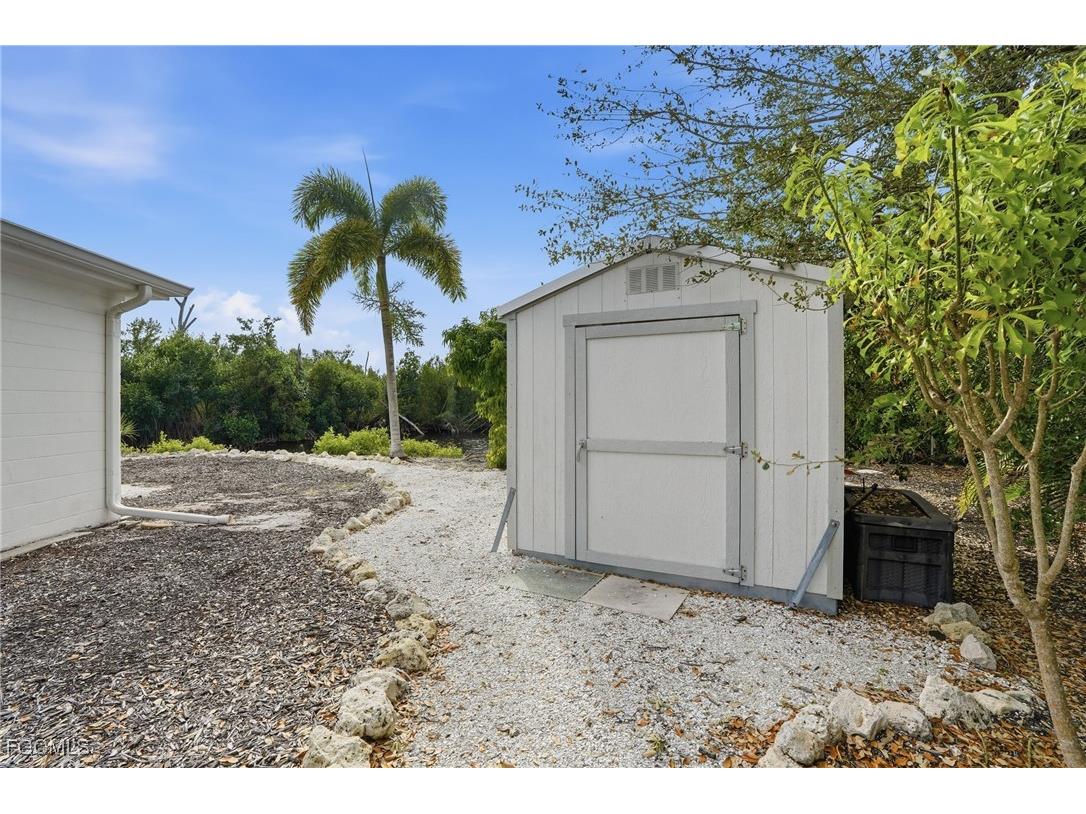 1806 Ibis Lane E Sanibel FL 33957 2026005194 image36