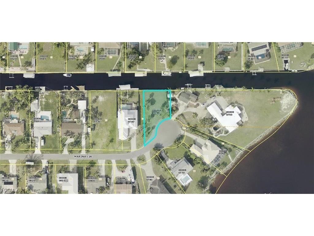 1806 Marina Cir North Fort Myers FL 33913 2025010627 image3