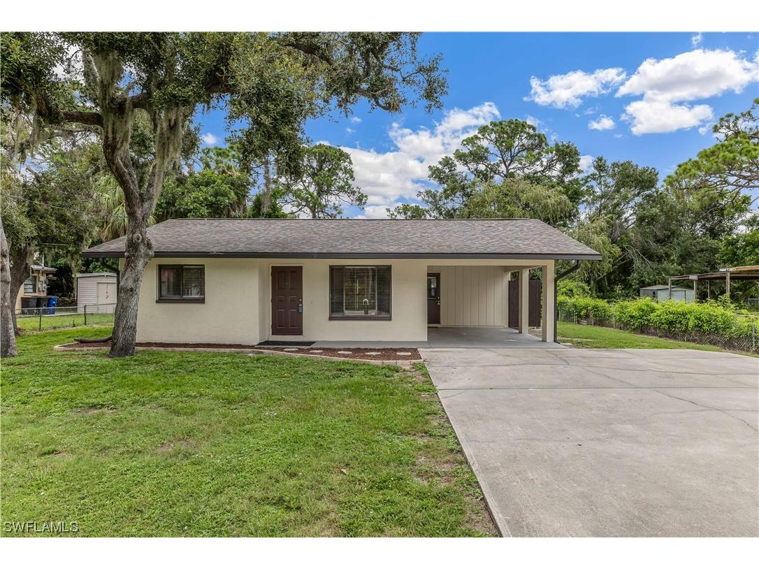 1806 Marilyn Drive North Fort Myers FL 33917 223054817 image1