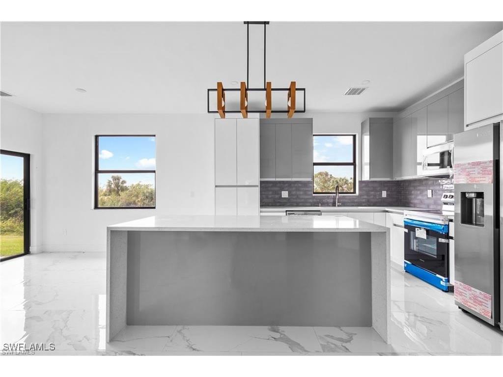 1806 NE 21st Place Cape Coral FL 33909 225069966 image11