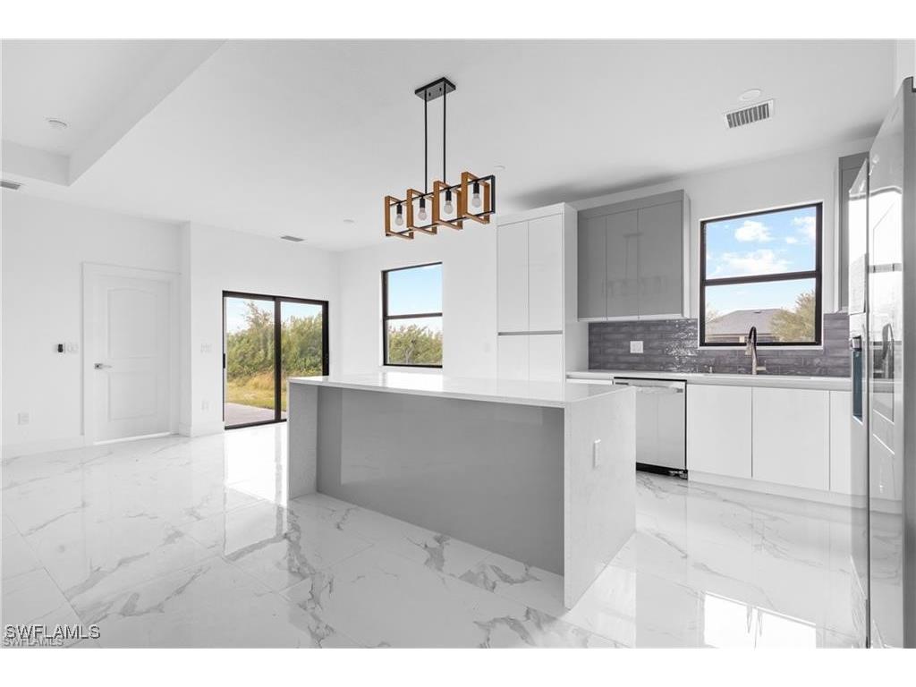 1806 NE 21st Place Cape Coral FL 33909 225069966 image15