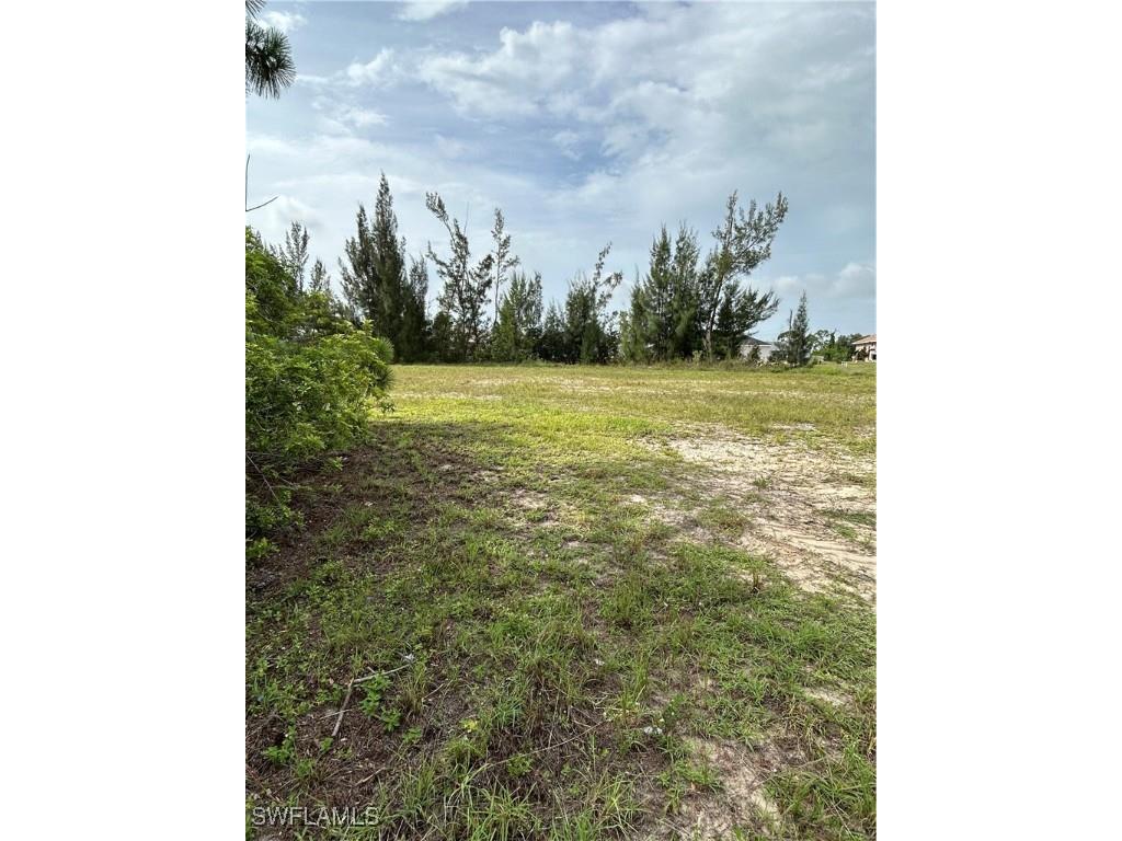 1806 NW 14th Street Cape Coral FL 33993 225048844 image3