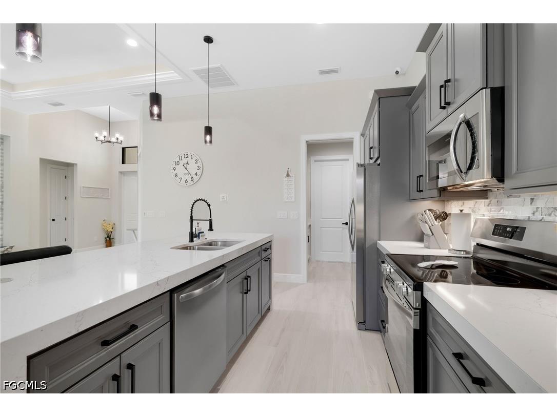 1806 NW 38th Place Cape Coral FL 33993 2026026374 image11